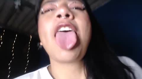 Snapshot of naughtyhotsquirt chatting on January 2025 11:10:02 PM Kimberly online show from January 2025 11:10:02 PM