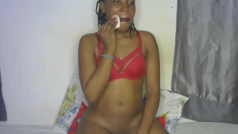 naughtyie online show from December 2025 02:32:02 PM