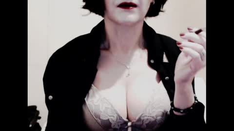 Jenny online show from May 2026 02:06:02 AM