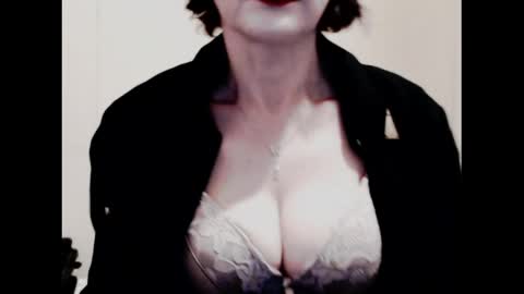 Jenny online show from May 2026 01:57:02 AM