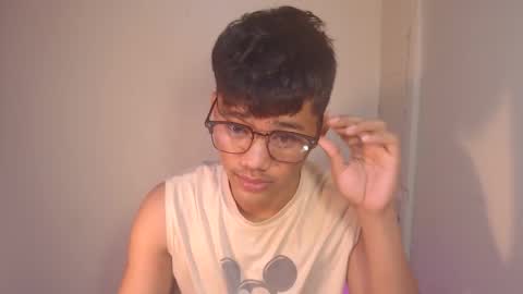 Josh online show from November 2025 10:19:02 PM