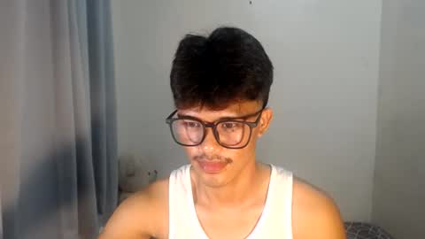 Snapshot of naughtyjosh_ chatting on July 2026 10:32:01 AM Josh online show from July 2026 10:32:01 AM