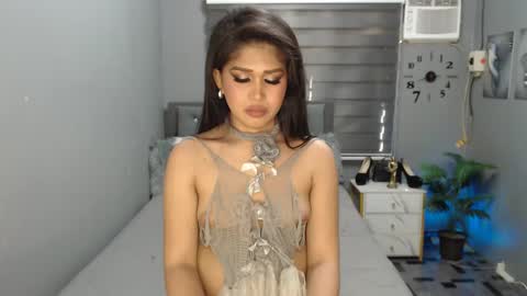 Crystal online show from February 2025 01:13:02 AM