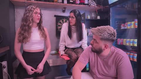 ANDREA STEPH  MIKE online show from January 2025 06:47:01 PM