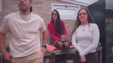 ANDREA STEPH  MIKE online show from November 2025 09:54:02 AM