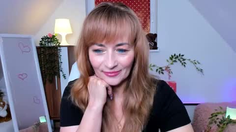 Milana - on air every day except Wednesday from 9 pm to 4 am European time online show from October 2025 07:56:01 PM