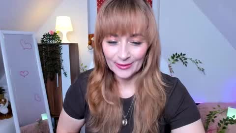 Milana - on air every day except Wednesday from 9 pm to 4 am European time online show from October 2025 08:09:02 PM