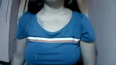 naughtymom_33 online show from September 2025 07:46:02 PM