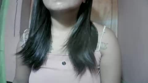 naughtymom_33 online show from November 2025 08:31:01 PM