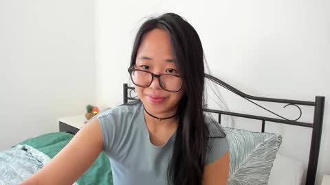 Gigi Chu  online show from February 2025 12:36:02 PM