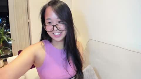 Gigi Chu  online show from February 2025 06:57:02 PM