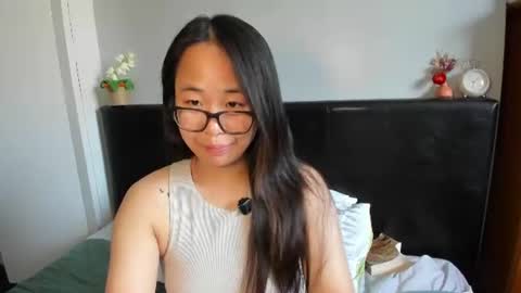 Snapshot of naughtynerdygirl chatting on July 2026 12:30:01 PM Gigi Chu online show from July 2026 12:30:01 PM
