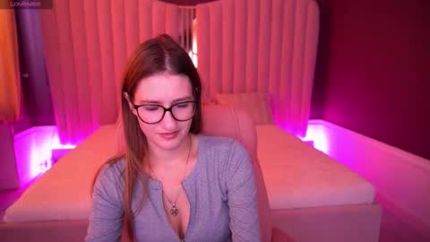 Ur Nurse online show from November 2025 07:07:01 AM