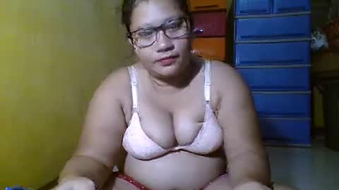 Snapshot of naughtypinay08 chatting on January 2026 12:32:01 PM juls online show from January 2026 12:32:01 PM