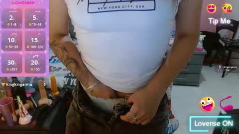 Snapshot of naughtyplayass chatting on February 2025 01:03:01 PM naughtyplayass online show from February 2025 01:03:01 PM