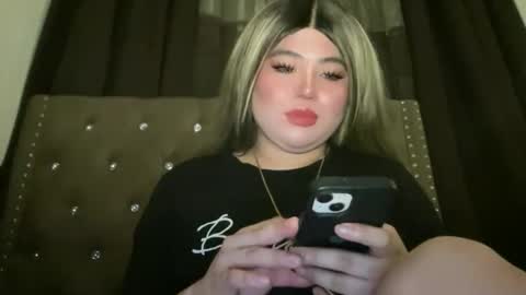 Rose Wilson online show from December 2025 02:45:02 PM