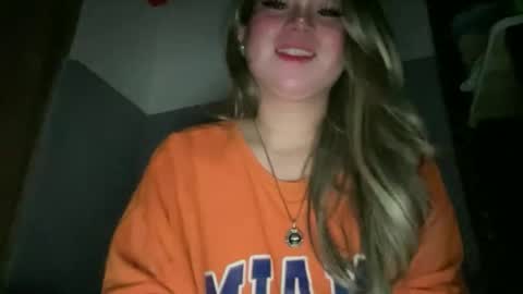 Snapshot of naughtyrosecum chatting on April 2026 03:09:01 PM Rose Wilson online show from April 2026 03:09:01 PM