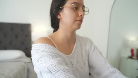 Snapshot of naughtysammx chatting on May 2026 03:42:02 PM Naughty Samm online show from May 2026 03:42:02 PM