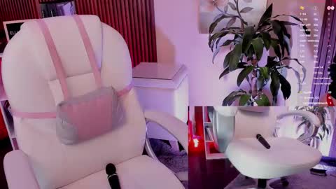         online show from February 2025 06:23:01 AM