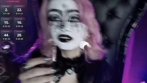 Navier  online show from March 2026 04:07:02 AM