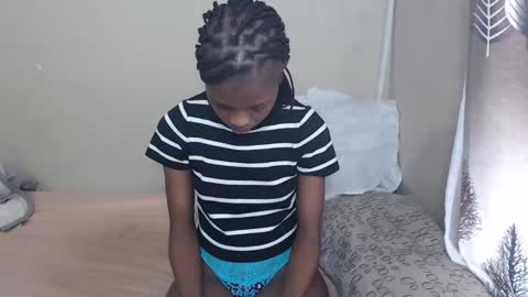 nawtylarissa_ online show from November 2025 11:38:02 AM