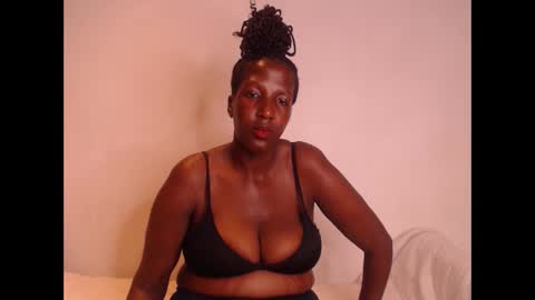 nawtylezi696 online show from September 2025 06:09:01 PM