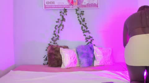 Nayah Williams  - OnlyFans  online show from February 2025 01:38:02 PM