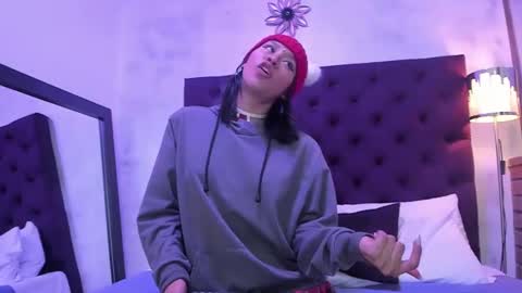 Snapshot of nayara_macherano chatting on February 2025 12:15:02 PM nayara_macherano online show from February 2025 12:15:02 PM