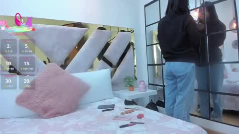 Snapshot of nayara_macherano chatting on March 2025 09:05:02 AM nayara_macherano online show from March 2025 09:05:02 AM