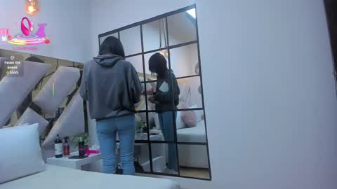 Snapshot of nayara_macherano chatting on March 2025 09:18:02 AM nayara_macherano online show from March 2025 09:18:02 AM