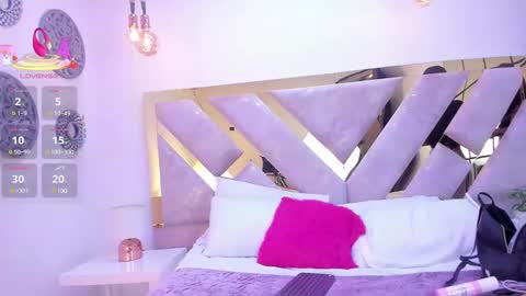 Snapshot of nayara_macherano chatting on March 2025 08:41:02 AM nayara_macherano online show from March 2025 08:41:02 AM