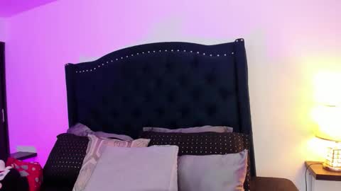 Snapshot of nayara_macherano chatting on November 2025 11:25:01 AM nayara_macherano online show from November 2025 11:25:01 AM