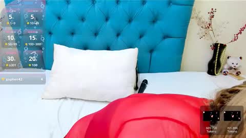 Lady Nayla online show from November 2025 04:19:02 PM