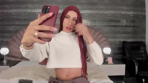 Snapshot of nayla_monroee chatting on June 2026 12:29:01 PM Nayla online show from June 2026 12:29:01 PM