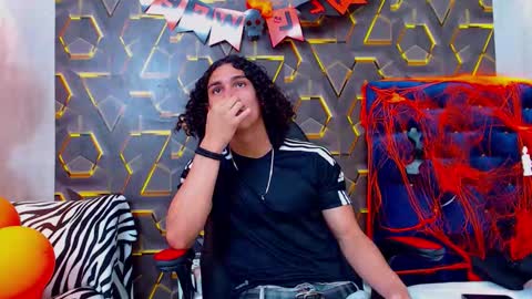 Nazper online show from October 2025 05:59:02 PM