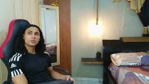 Nazper online show from March 2026 08:48:01 PM