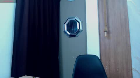 Snapshot of nazper_ chatting on April 2026 04:52:02 AM Nazper online show from April 2026 04:52:02 AM