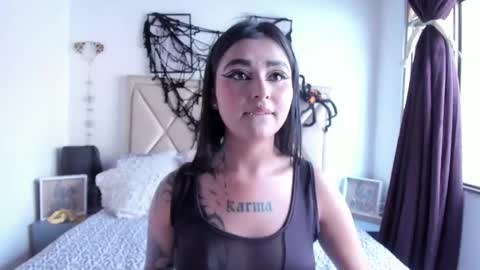 NEBULA LUX online show from October 2025 08:11:02 PM