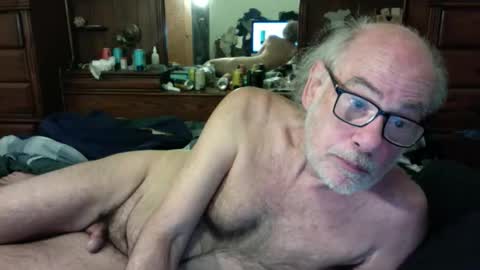 Snapshot of nedddludd chatting on May 2026 04:21:02 AM nedddludd online show from May 2026 04:21:02 AM