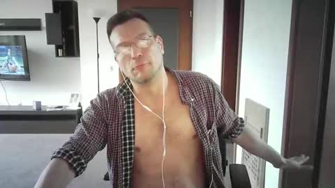 Sebastian online show from March 2025 02:32:01 PM