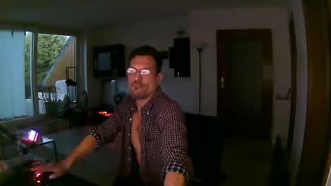 Sebastian online show from May 2026 02:30:01 AM