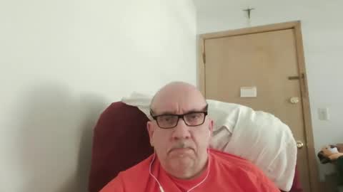 Tom online show from May 2026 08:14:02 PM
