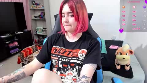 Geek Nicole    im Neeko UwU online show from September 2025 10:15:02 PM