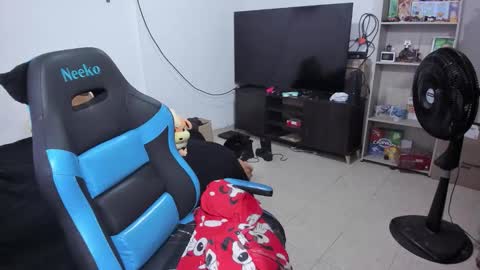 Geek Nicole    im Neeko UwU online show from January 2026 05:51:02 PM