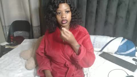 Snapshot of neeshaah chatting on April 2026 08:39:02 AM Neeshaa online show from April 2026 08:39:02 AM