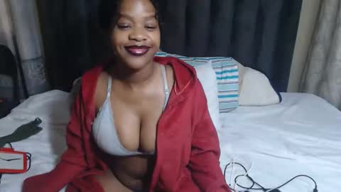 Snapshot of neeshaah chatting on May 2026 07:36:01 AM Neeshaa online show from May 2026 07:36:01 AM