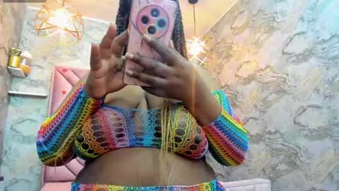 Snapshot of neffertiry_ebonny chatting on May 2026 08:15:01 PM Nefer online show from May 2026 08:15:01 PM