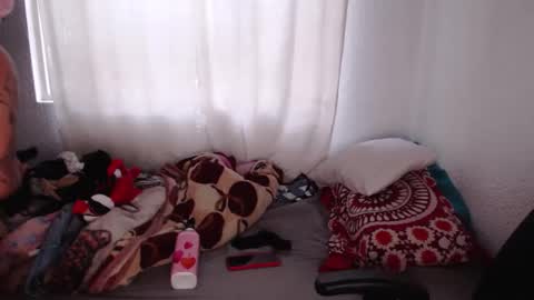 Zoe online show from October 2025 10:49:02 AM