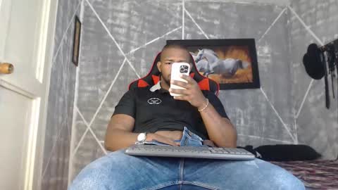 negritomeloso_k18 online show from November 2025 04:06:02 PM