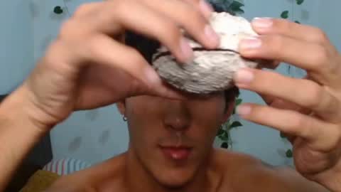 Neithanzyn online show from February 2025 01:24:02 AM